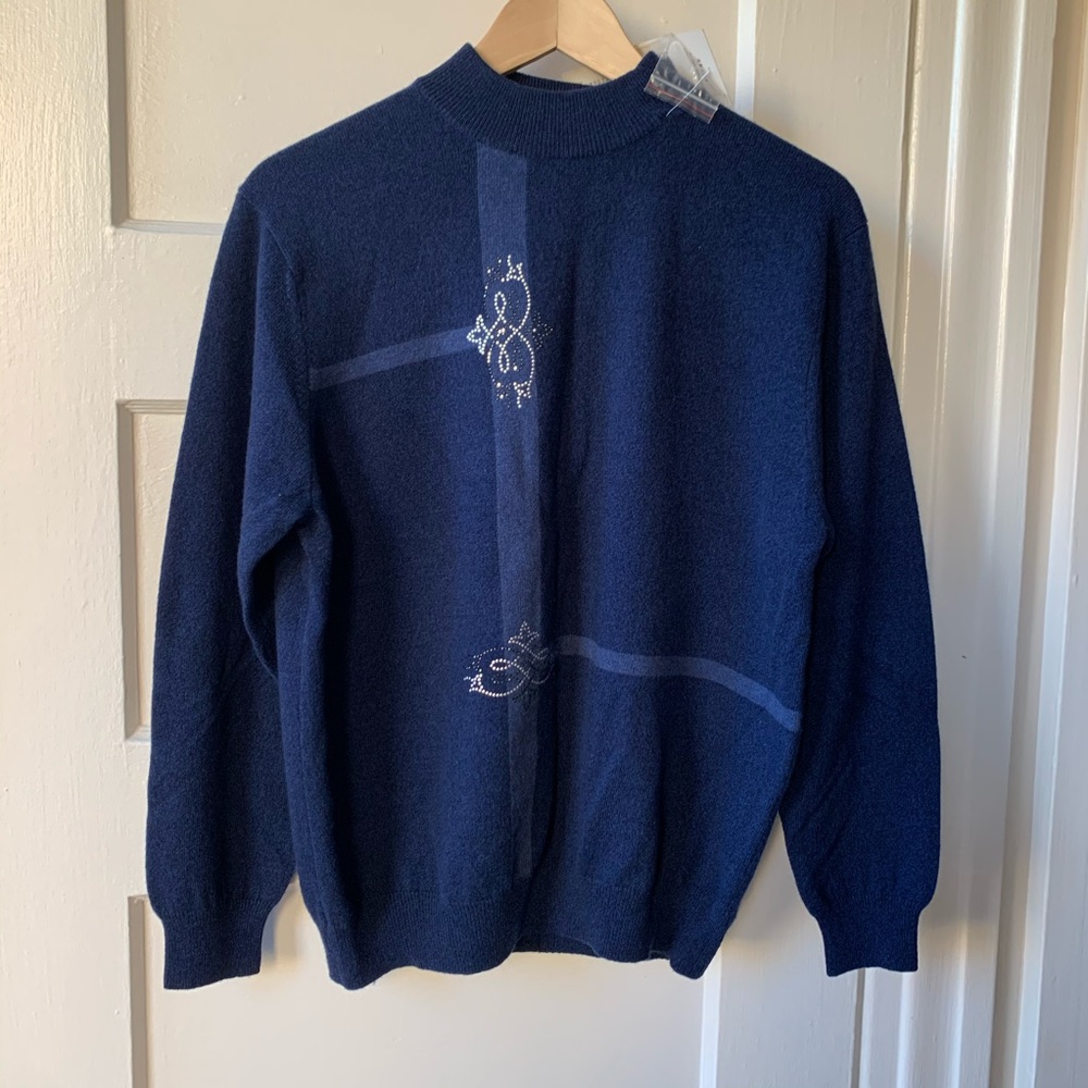 Cashmere sweater